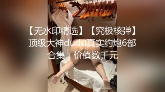 歌厅探花专攻KTV小姐姐，叫了个苗条短裤妹子两男一女3P，一前一后口交后入猛操，一个操完另一个继续