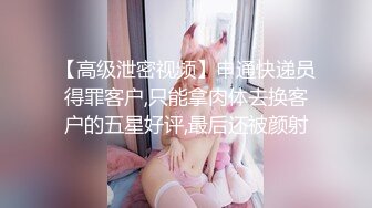  长得很哇塞的女神跟大哥在家激情啪啪，乖巧听话又很骚，温柔的舔弄大鸡巴