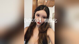  淫荡指数9分高颜值女神大战头套男，边插边用辣椒黄瓜爆菊，双洞齐插白浆四溅太骚了