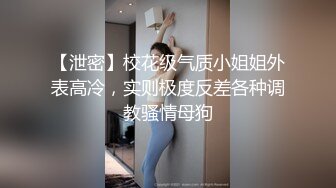 去蜜桃臀少妇家里偷情，在沙发上疯狂性爱【简 介内有约炮渠道】