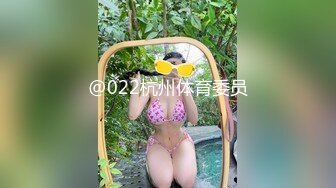 【破解摄像头】极品夫妻客厅房间啪啪 摄像头被发现也不拆