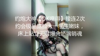  呆萌小少妇露脸黑丝诱惑情人节伺候大哥激情啪啪直播赚钱，交大鸡巴揉奶玩逼